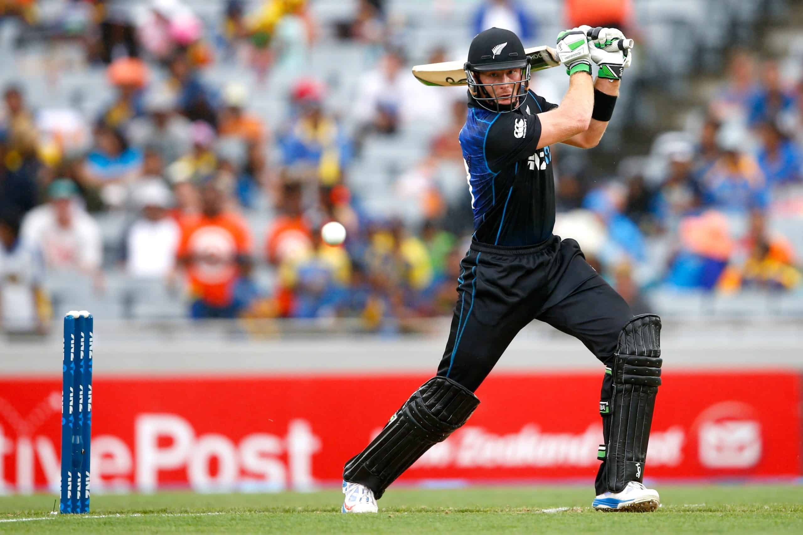 martin guptill new zealand batsman cover drive